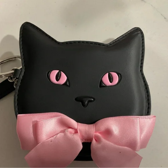 Bath & Body Works 2025 Halloween Black Cat Pink Bow Coin Purse Keychain New - Picture 1 of 4